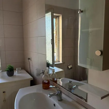 Apartamento Alle's M Shyri *