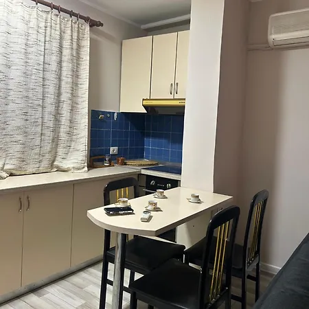 Apartamento Alle's M Shyri Tirana