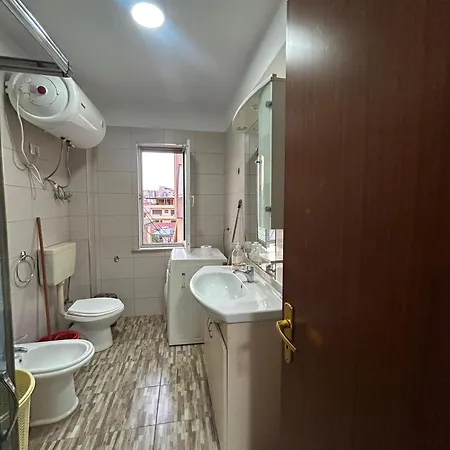 Alle's M Shyri Appartement Tirana