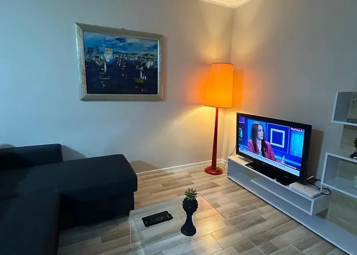 Alle's M Shyri 地拉那