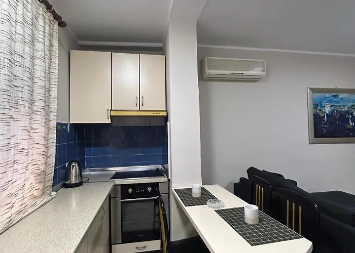 Alle's M Shyri 地拉那