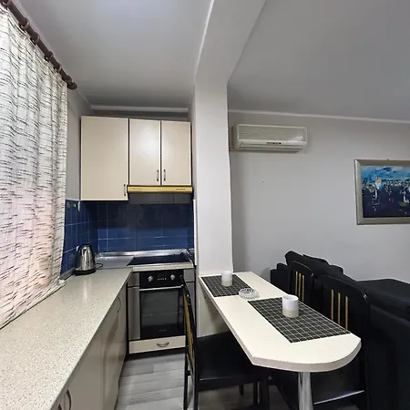 Alle's M Shyri Tirana