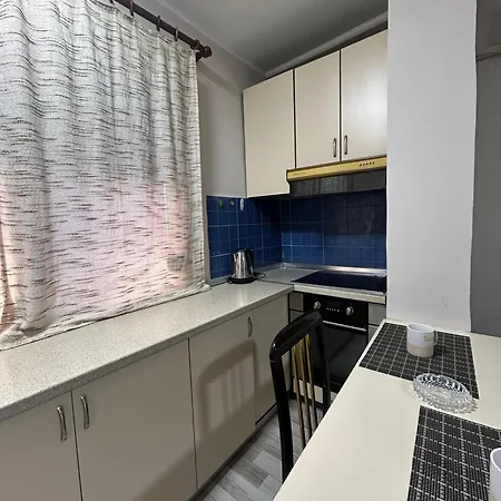 Apartment Alle's M Shyri *